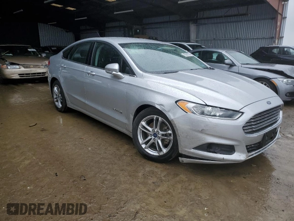 2016 Ford Fusion SE Hybrid with VIN 3FA6P0LU8GR261476, listed as a Copart auction lot 45362235 with 164,507 mi miles and Salvage Title. Bid and sale history available at carsss.com. Image 4.