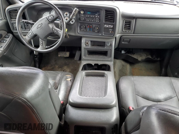 2003 Chevrolet Silverado SS z VIN 2GCEK19N531375363, wystawiony jako Copart lot #47008175 z przebiegiem 189 330 mil mil oraz Nie do naprawy • Non repairable. Historia ofert i sprzedaży dostępna na DreamBid. Obrazek 8.