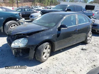 2008 Volkswagen Jetta Sedan S with VIN 3VWJM71K48M198718, listed as a IAAI auction lot 41848321 with 236,400 mi miles. Bid and sale history available at carsss.com. Image 17.