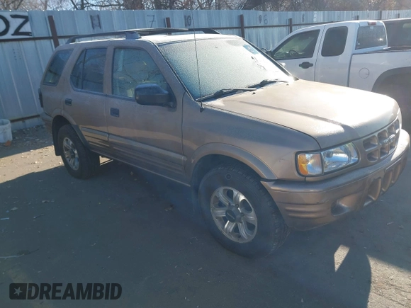2000 Isuzu Rodeo with VIN 4S2DM58W6Y4335025, listed as a IAAI auction lot 41460869 with 247,342 mi miles. Bid and sale history available at carsss.com. Image 1.
