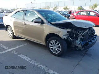 2012 Toyota Camry L z VIN 4T1BF1FKXCU035370, wystawiony jako IAAI lot #42073640 z przebiegiem 145 335 mil mil oraz . Historia ofert i sprzedaży dostępna na DreamBid. Obrazek 1.
