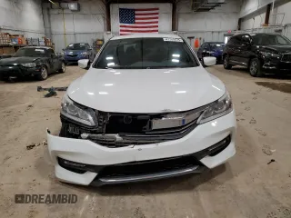2017 Honda Accord Sedan Sport with VIN 1HGCR2F52HA072164, listed as a Copart auction lot 47769875 with 112,624 mi miles and Non Repairable. Bid and sale history available at carsss.com. Image 5.