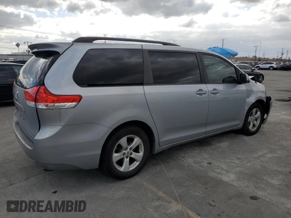 2014 Toyota Sienna LE AAS with VIN 5TDKK3DC7ES492300, listed as a Copart auction lot 53553955 with 153,495 mi miles and Salvage Title. Bid and sale history available at carsss.com. Image 3.