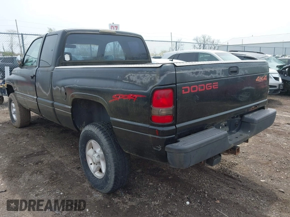 1997 Dodge 1500 with VIN 3B7HF13Z9VG722815, listed as a IAAI auction lot 42063680 with 205,120 mi miles. Bid and sale history available at carsss.com. Image 3.