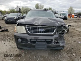 2005 Ford Explorer XLT z VIN 1FMZU63K95UA09657, wystawiony jako Copart lot #51505505 z przebiegiem 164 160 mil mil oraz Szkoda całkowita • Salvage title. Historia ofert i sprzedaży dostępna na DreamBid. Obrazek 5.