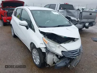 2015 Nissan Note S z VIN 3N1CE2CP6FL431301, wystawiony jako IAAI lot #42184638 z przebiegiem 207 913 mil mil oraz . Historia ofert i sprzedaży dostępna na DreamBid. Obrazek 1.