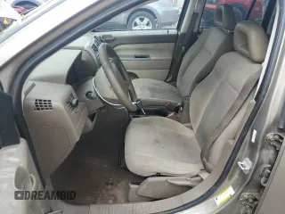 2007 Jeep Compass Sport with VIN 1J8FT47W17D141545, listed as a Copart auction lot 50924935 with 179,805 mi miles and Salvage Title. Bid and sale history available at carsss.com. Image 7.
