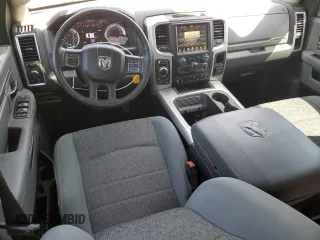 2017 Ram 1500 Big Horn z VIN 3C6RR7LT2HG594794, wystawiony jako Copart lot #52328695 z przebiegiem 80 139 mil mil oraz Szkoda całkowita • Salvage title. Historia ofert i sprzedaży dostępna na DreamBid. Obrazek 8.
