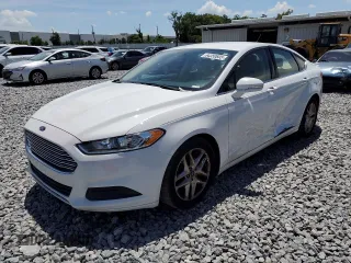 2013 Ford Fusion SE with VIN 3FA6P0H7XDR246766, listed as a Copart auction lot 64350605 with 113,034 mi miles and Salvage title. Bid and sale history available at DreamBid. Image 1.