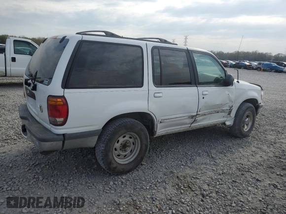 1998 Ford Explorer XL z VIN 1FMZU32EXWUA38970, wystawiony jako Copart lot #44991615 z przebiegiem 298 655 mil mil oraz Szkoda całkowita • Salvage title. Historia ofert i sprzedaży dostępna na DreamBid. Obrazek 3.