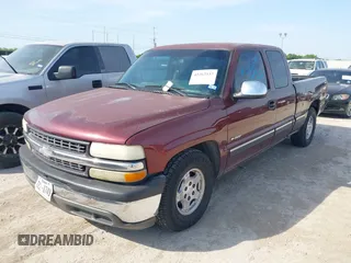 2001 Chevrolet Silverado 1500 LS with VIN 2GCEC19T611362534, listed as a IAAI auction lot 42262537 with 231,398 mi miles and . Bid and sale history available at DreamBid. Image 2.