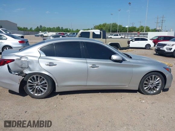 2020 Infiniti Q50 Luxe with VIN JN1EV7AP2LM202821, listed as a IAAI auction lot 41985144 with 112,024 mi miles and . Bid and sale history available at DreamBid. Image 13.