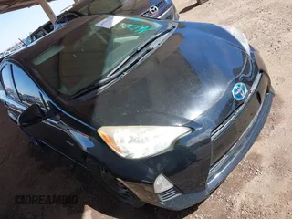 2013 Toyota Prius One with VIN JTDKDTB31D1031487, listed as a IAAI auction lot 41751357 with 222,848 mi miles and . Bid and sale history available at DreamBid. Image 1.