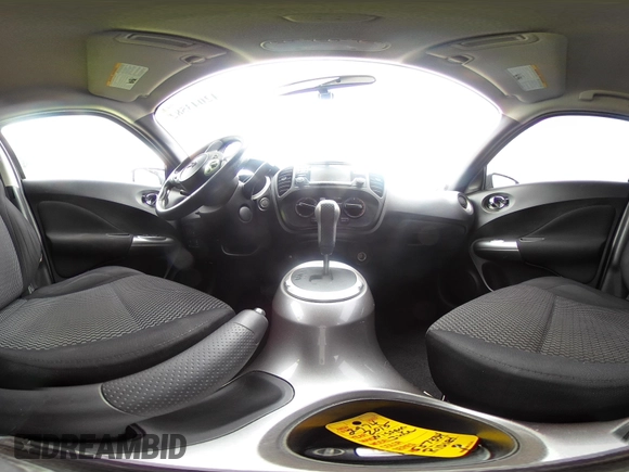 2015 Nissan Juke S with VIN JN8AF5MV4FT557334, listed as a IAAI auction lot 42043582 with 82,509 mi miles and . Bid and sale history available at carsss.com. Image 18.