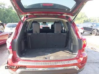 2017 Nissan Pathfinder Platinum z VIN 5N1DR2MNXHC645902, wystawiony jako IAAI lot #42396546 z przebiegiem 123 608 mil mil oraz . Historia ofert i sprzedaży dostępna na DreamBid. Obrazek 12.
