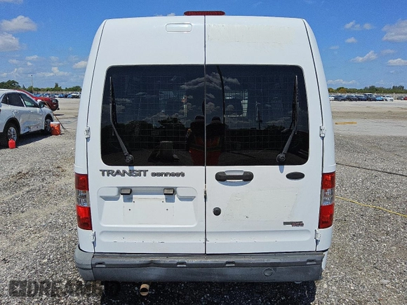 2012 Ford Transit Connect XL с VIN NM0LS6AN0CT101981, выставлен на аукционе Copart как лот 55271425 с пробегом Не указан миль и Чистый • Clean title. История ставок и продаж доступна на DreamBid. Изображение 6.