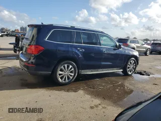 2015 Mercedes-Benz GL-Class GL 450 with VIN 4JGDF6EE7FA517477, listed as a Copart auction lot 78197614 with 131,613 mi miles and Non Repairable. Bid and sale history available at carsss.com. Image 3.