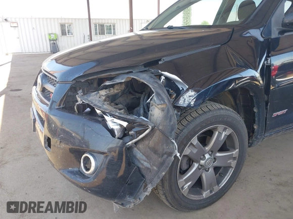 2009 Toyota RAV4 Sport with VIN JTMBK32V795081561, listed as a IAAI auction lot 42644178 with 196,491 mi miles and . Bid and sale history available at DreamBid. Image 6.
