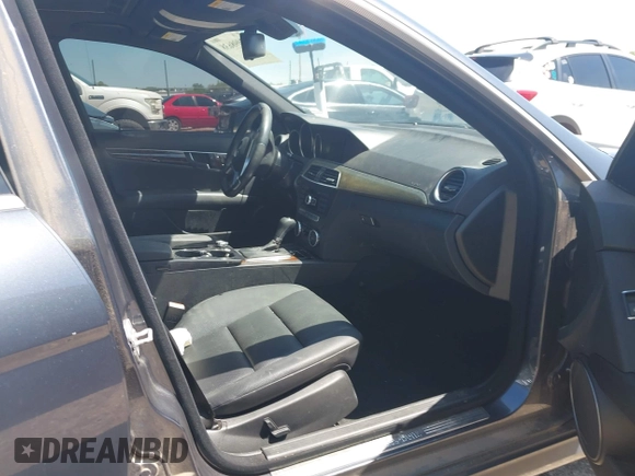 2014 Mercedes-Benz C-Class C 250 Sport with VIN WDDGF4HB5EA964773, listed as a IAAI auction lot 42098638 with 113,333 mi miles. Bid and sale history available at carsss.com. Image 5.