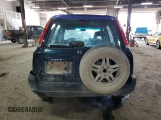 1997 Honda CR-V with VIN JHLRD184XVC032018, listed as a Copart auction lot 71179594 with 135,000 mi miles and Salvage Title. Bid and sale history available at carsss.com. Image 6.