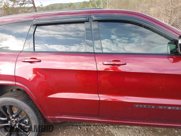 2020 Jeep Grand Cherokee Altitude with VIN 1C4RJFAG7LC254634, listed as a IAAI auction lot 41523074 with 47,254 mi miles. Bid and sale history available at carsss.com. Image 13.