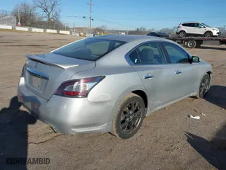 2012 Nissan Maxima 3.5 SV with VIN 1N4AA5AP6CC806217, listed as a IAAI auction lot 41752048 with 140,711 mi miles. Bid and sale history available at carsss.com. Image 4.