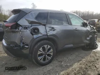 2022 Nissan Rogue SV with VIN 5N1BT3BB2NC688679, listed as a Copart auction lot 42315665 with Not Provided miles and Salvage Title. Bid and sale history available at DreamBid. Image 3.