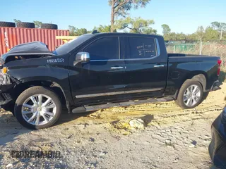 2024 Chevrolet Silverado 1500 with VIN 2GCUDJED2R1167839, listed as a IAAI auction lot 40941721 with Not Provided miles and . Bid and sale history available at DreamBid. Image 14.