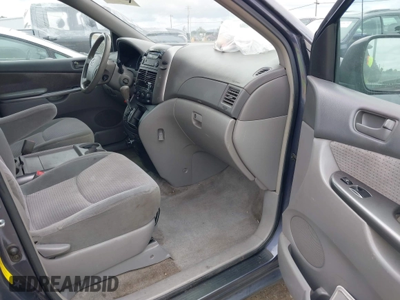 2006 Toyota Sienna CE with VIN 5TDZA23C06S515690, listed as a IAAI auction lot 42137674 with 222,914 mi miles. Bid and sale history available at carsss.com. Image 5.