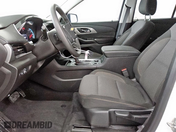 2021 Chevrolet Traverse LS with VIN 1GNERFKW7MJ123401, listed as a Copart auction lot 61688025 with 51,777 mi miles and Clean title. Bid and sale history available at DreamBid. Image 7.