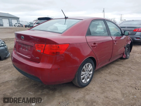 2011 Kia Forte EX with VIN KNAFU4A25B5462577, listed as a IAAI auction lot 41847917 with 136,349 mi miles. Bid and sale history available at carsss.com. Image 4.