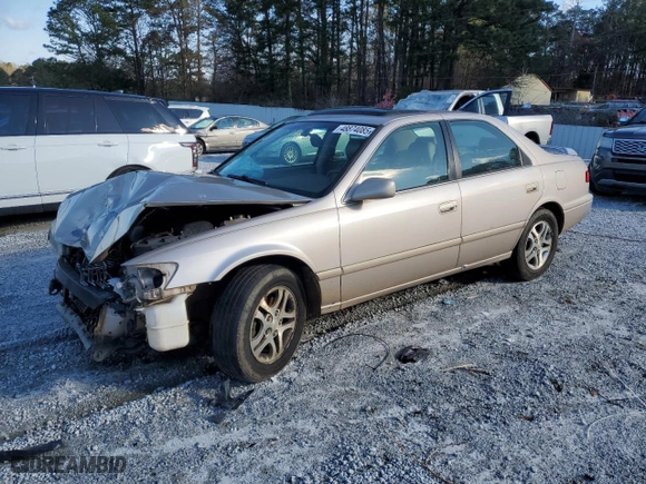 2000 Toyota Camry CE with VIN 4T1BG22K8YU704719, listed as a Copart auction lot 48874085 with 151,439 mi miles and Salvage Title. Bid and sale history available at carsss.com. Image 1.