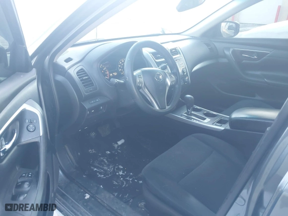 2015 Nissan Altima 2.5 S with VIN 1N4AL3AP5FC292220, listed as a IAAI auction lot 41635850 with 93,652 mi miles. Bid and sale history available at carsss.com. Image 5.