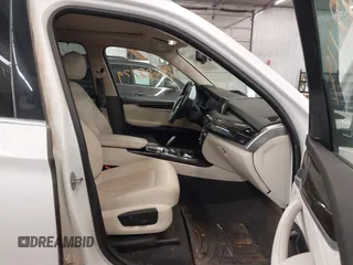 2016 BMW X5 xDrive40e with VIN 5UXKT0C50G0S77165, listed as a IAAI auction lot 40688779 with 110,317 mi miles and . Bid and sale history available at carsss.com. Image 5.
