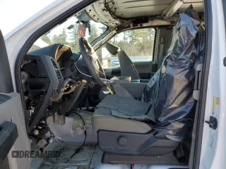 2019 Ford F-350 XL with VIN 1FT8X3BT7KEG22351, listed as a Copart auction lot 85060854 with Not provided miles and Salvage title. Bid and sale history available at DreamBid. Image 7.