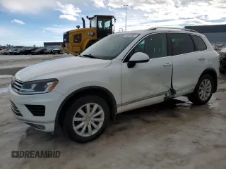 2017 Volkswagen Touareg Sport with VIN WVGEF7BP3HD002560, listed as a Copart auction lot 46649865 with 115,704 mi miles and Salvage Title. Bid and sale history available at DreamBid. Image 1.