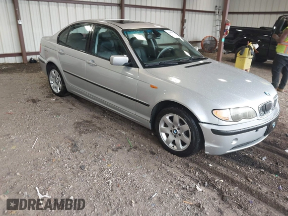 2005 BMW 3 Series 325i with VIN WBAEV33435KX12700, listed as a IAAI auction lot 42803872 with 111,410 mi miles and . Bid and sale history available at DreamBid. Image 1.
