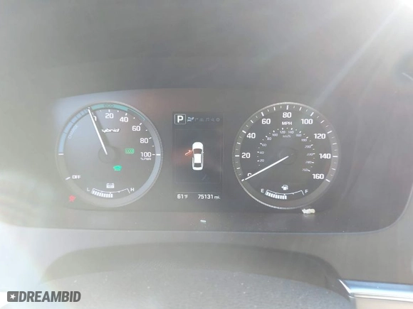 2016 Hyundai Sonata Hybrid Limited with VIN KMHE34L13GA031283, listed as a IAAI auction lot 41476714 with 75,131 mi miles. Bid and sale history available at carsss.com. Image 7.