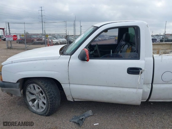 2005 Chevrolet Silverado 1500 Work Truck with VIN 1GCEC14XX5Z335540, listed as a IAAI auction lot 41516285 with 1 mi miles. Bid and sale history available at carsss.com. Image 6.