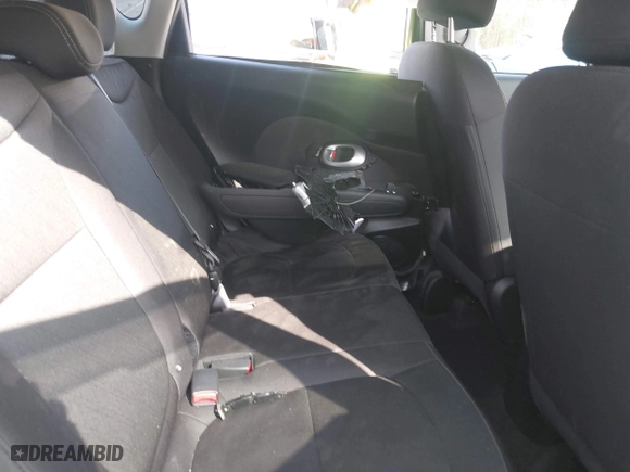2019 Kia Soul with VIN KNDJN2A2XK7916776, listed as a IAAI auction lot 41933273 with 14,296 mi miles. Bid and sale history available at carsss.com. Image 7.