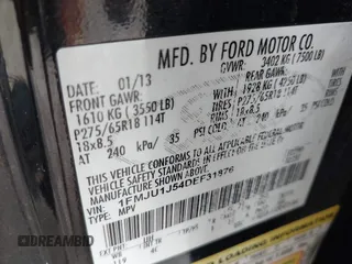 2013 Ford Expedition XLT с VIN 1FMJU1J54DEF31876, выставлен на аукционе IAAI как лот 42512937 с пробегом 240 046 миль миль и . История ставок и продаж доступна на DreamBid. Изображение 9.