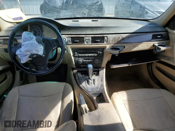 2007 BMW 3 Series 328i with VIN WBAVA37557NL12699, listed as a Copart auction lot 46258735 with 173,338 mi miles and Salvage title. Bid and sale history available at DreamBid. Image 8.