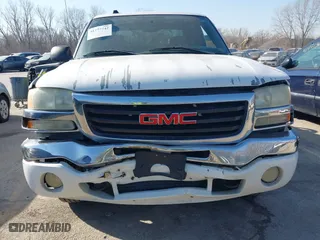 2004 GMC Sierra 1500 SLT with VIN 2GTEK19T741248095, listed as a IAAI auction lot 41777742 with 142,612 mi miles. Bid and sale history available at carsss.com. Image 6.