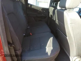 2024 Chevrolet Colorado 4WD LT z VIN 1GCPTCEK0R1161439, wystawiony jako Copart lot #46955615 z przebiegiem Nie podano mil oraz Szkoda całkowita • Salvage title. Historia ofert i sprzedaży dostępna na DreamBid. Obrazek 10.