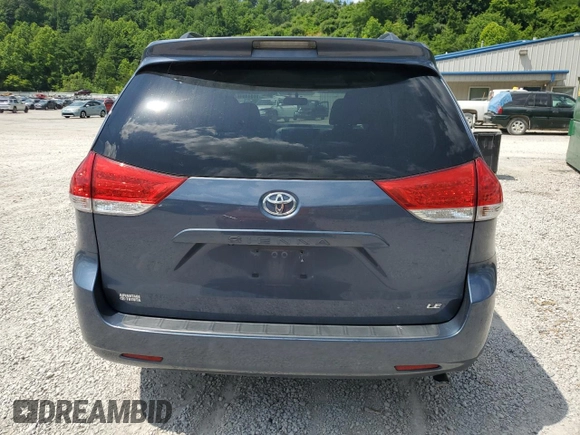 2014 Toyota Sienna LE AAS z VIN 5TDKK3DC8ES499949, wystawiony jako Copart lot #60346845 z przebiegiem 192 773 mil mil oraz Szkoda całkowita • Salvage title. Historia ofert i sprzedaży dostępna na DreamBid. Obrazek 6.
