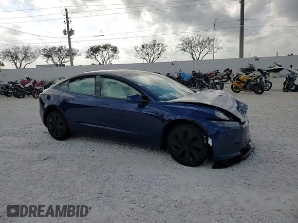 2025 Tesla Model 3 Long Range with VIN 5YJ3E1EA8SF903698, listed as a Copart auction lot 47737195 with 3,513 mi miles and Salvage Title. Bid and sale history available at carsss.com. Image 13.