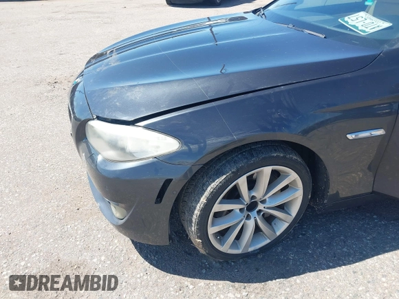 2013 BMW 5 Series 535i xDrive with VIN WBAFU7C51DDU71407, listed as a IAAI auction lot 42233098 with 211,608 mi miles and . Bid and sale history available at DreamBid. Image 6.