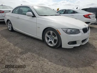 2013 BMW 3 Series 335i with VIN WBADX7C53DJ589247, listed as a Copart auction lot 76715834 with 59,073 mi miles and Salvage Title. Bid and sale history available at DreamBid. Image 4.