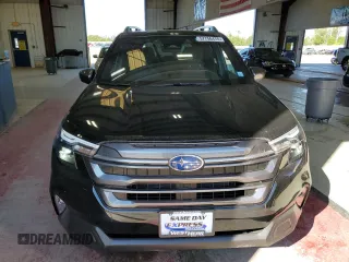 2025 Subaru Forester Premium z VIN JF2SLDBC1SH458876, wystawiony jako Copart lot #57756475 z przebiegiem 57 mil mil oraz Szkoda całkowita • Salvage title. Historia ofert i sprzedaży dostępna na DreamBid. Obrazek 5.