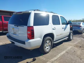 2013 Chevrolet Tahoe LT with VIN 1GNSCBE07DR256584, listed as a IAAI auction lot 39068684 with 139,897 mi miles and . Bid and sale history available at DreamBid. Image 4.